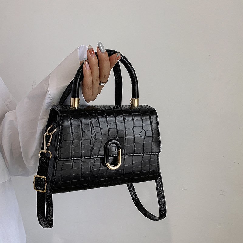 Elegant Black Handbag - Image 3